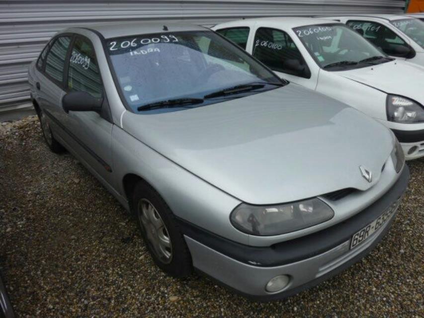 Plage arriere RENAULT LAGUNA 1 PHASE 2 Essence - 1