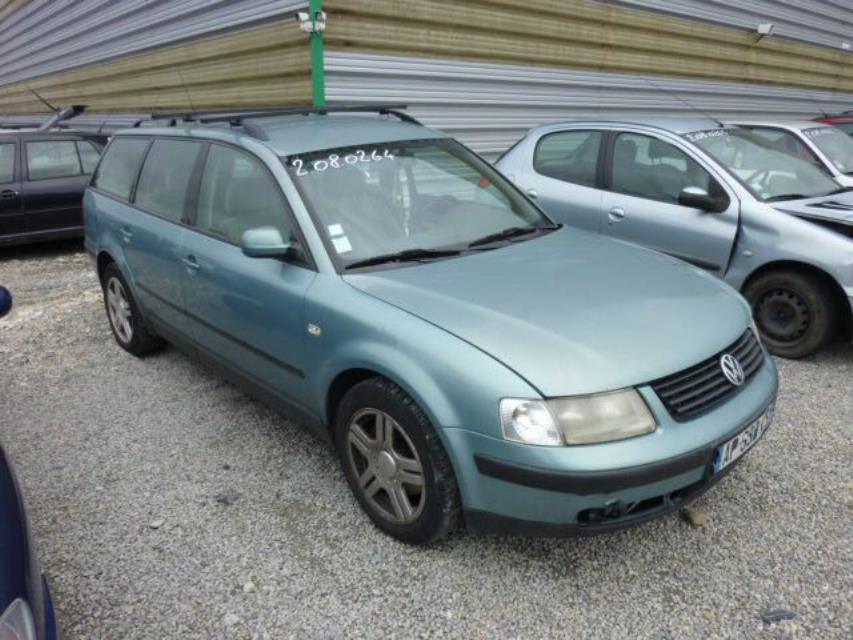 Pompe de direction VOLKSWAGEN PASSAT 4 PHASE 1 BREAK Diesel - 1