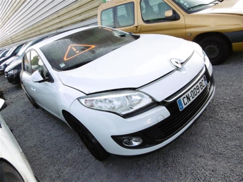 Fusee avant gauche RENAULT MEGANE 3 PHASE 2 Essence - 1