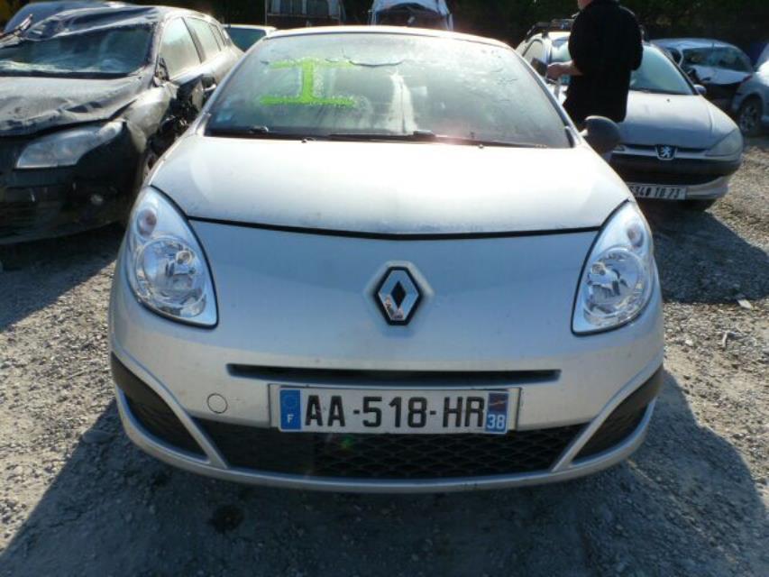 Fusee avant gauche RENAULT TWINGO 2 PHASE 1 Essence - 1