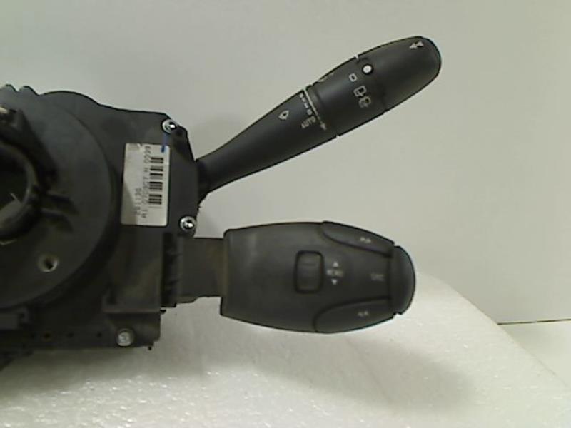 Image Com (Bloc Contacteur Tournant+Commodo Essuie Glace+Commodo Phare) - PEUGEOT 207