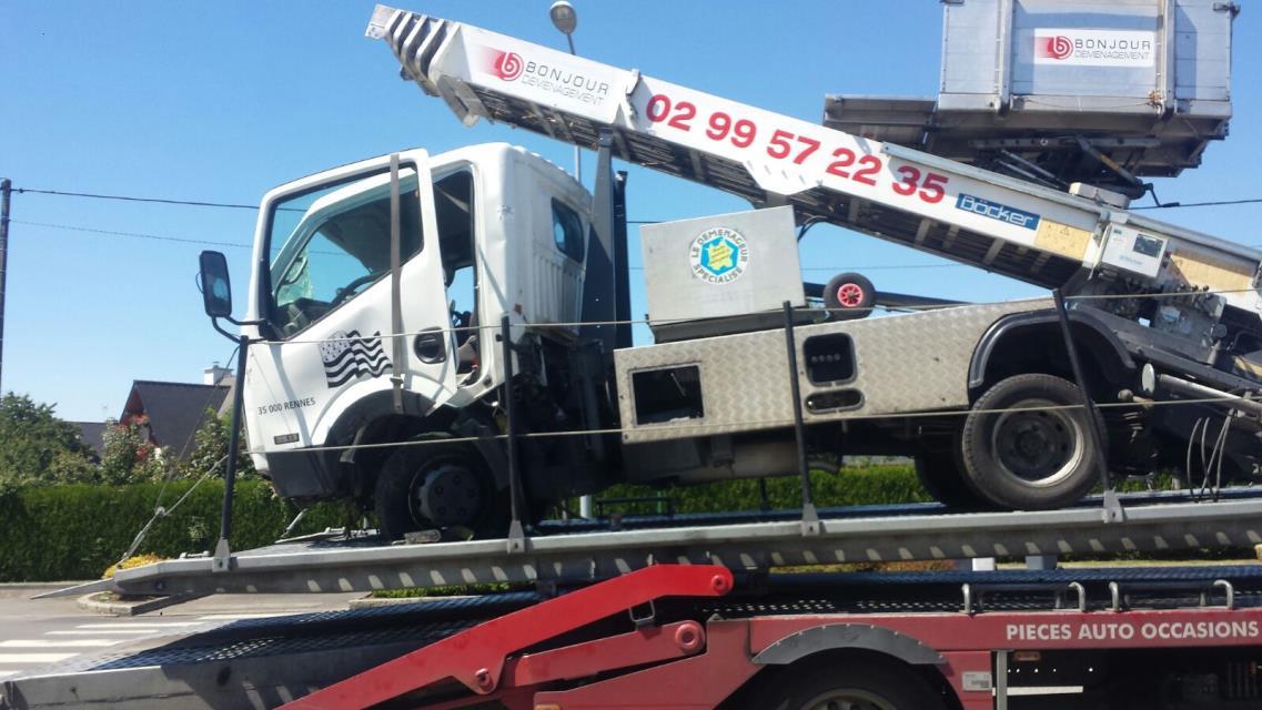 Image Serrure avant gauche - NISSAN CABSTAR 1