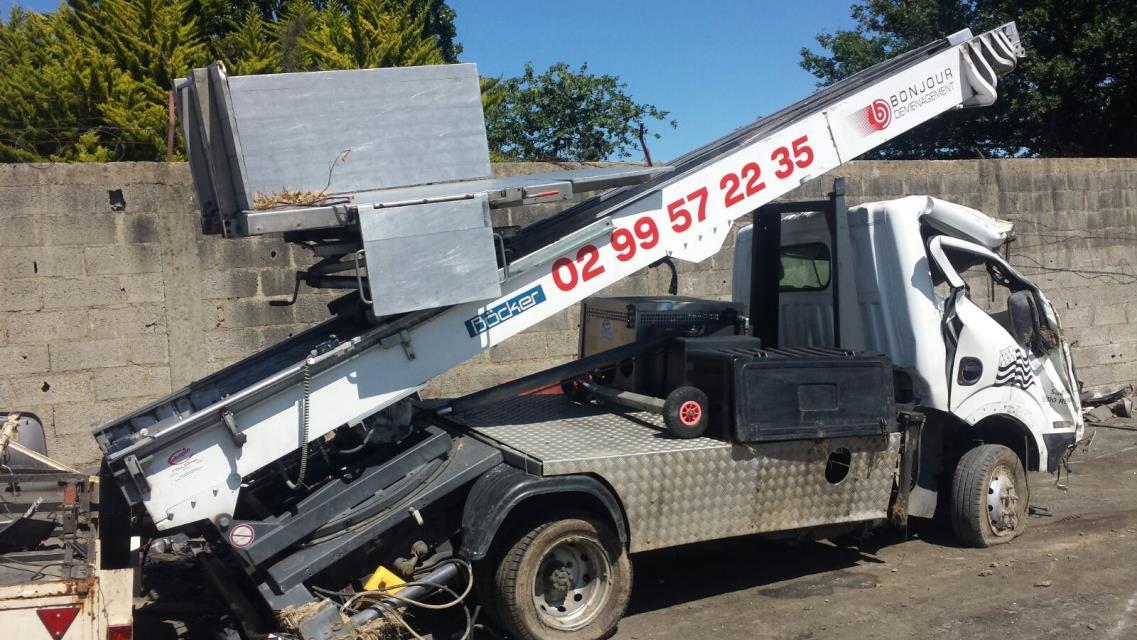Image Serrure avant gauche - NISSAN CABSTAR 1