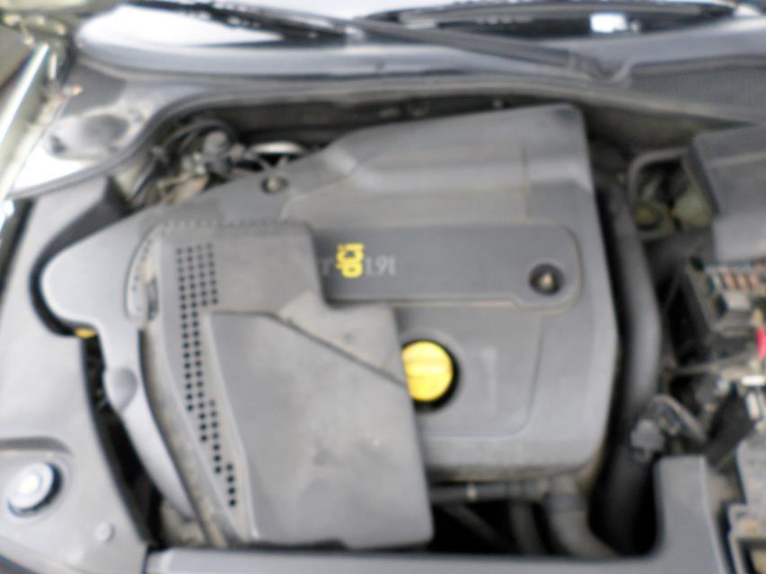 Image Feu arriere principal droit (feux) - RENAULT LAGUNA 2