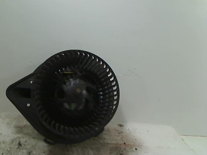 Pulseur d'air AUDI A4 1 PHASE 1 Essence - 1