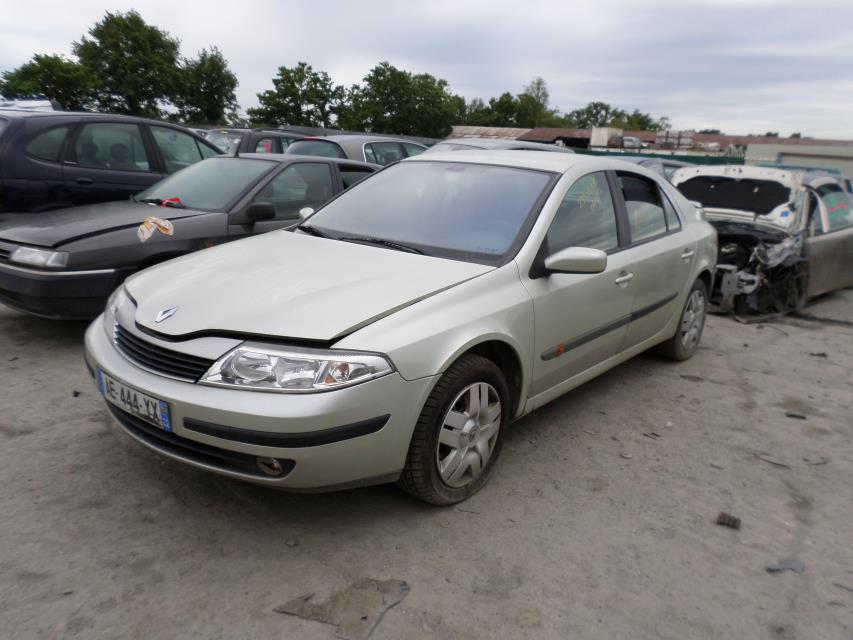 Image Feu arriere principal droit (feux) - RENAULT LAGUNA 2