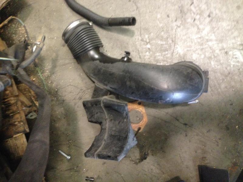 Durite BMW X5 E53  - 1