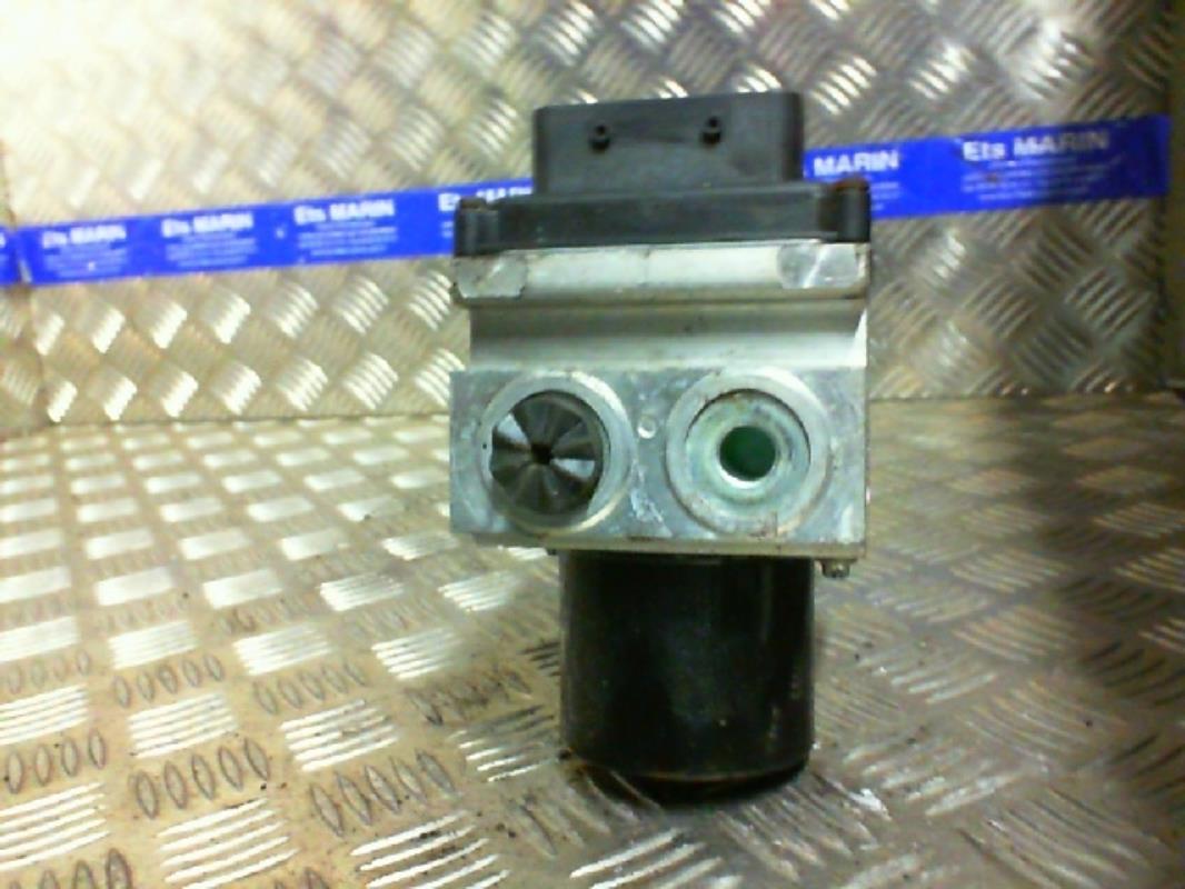Blocco ABS (antibloccaggio freni) PEUGEOT 407 PHASE 1 BREAK Diésel - 1