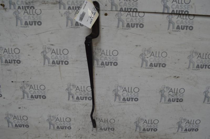 Braccio tergicristallo anteriore sinistro VOLKSWAGEN POLO 3 PHASE 2 Gasolina - 1
