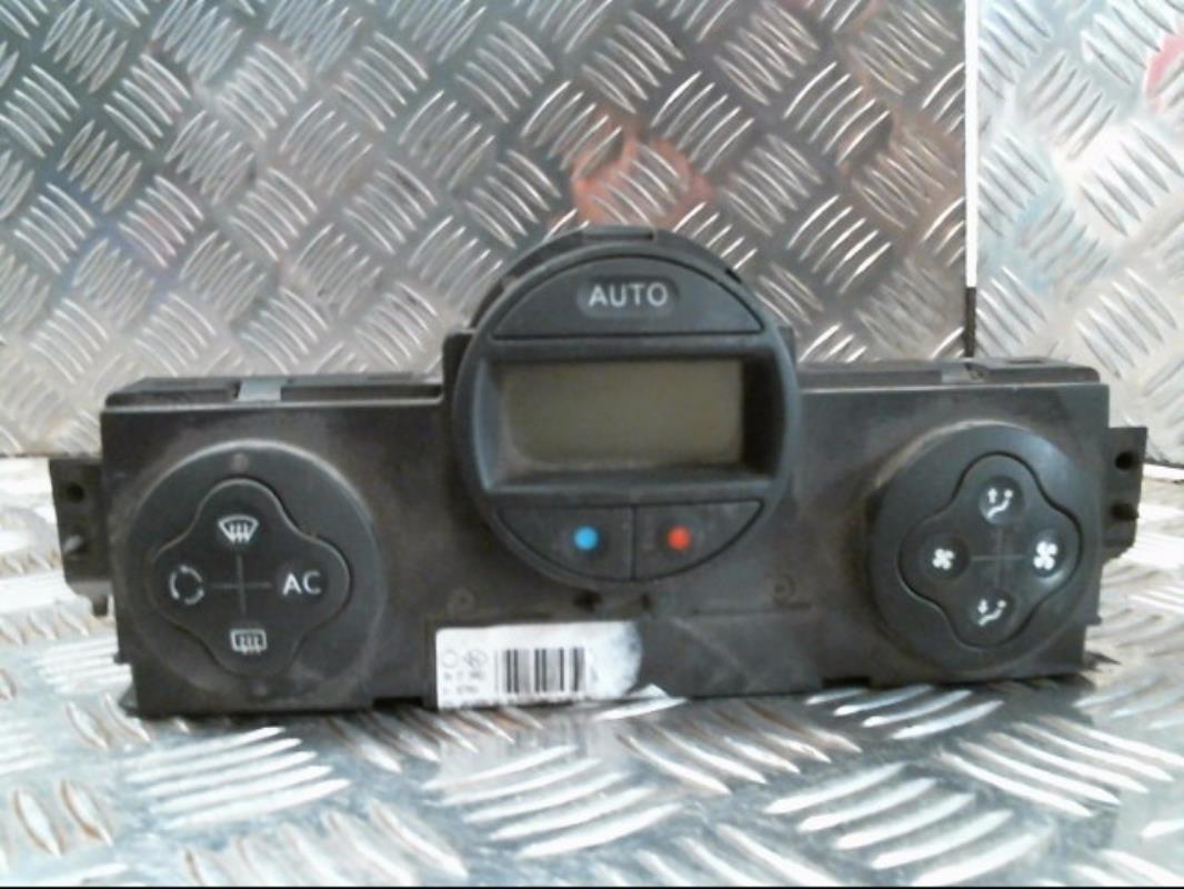 Commande chauffage RENAULT MEGANE 2 PHASE 1  - 1
