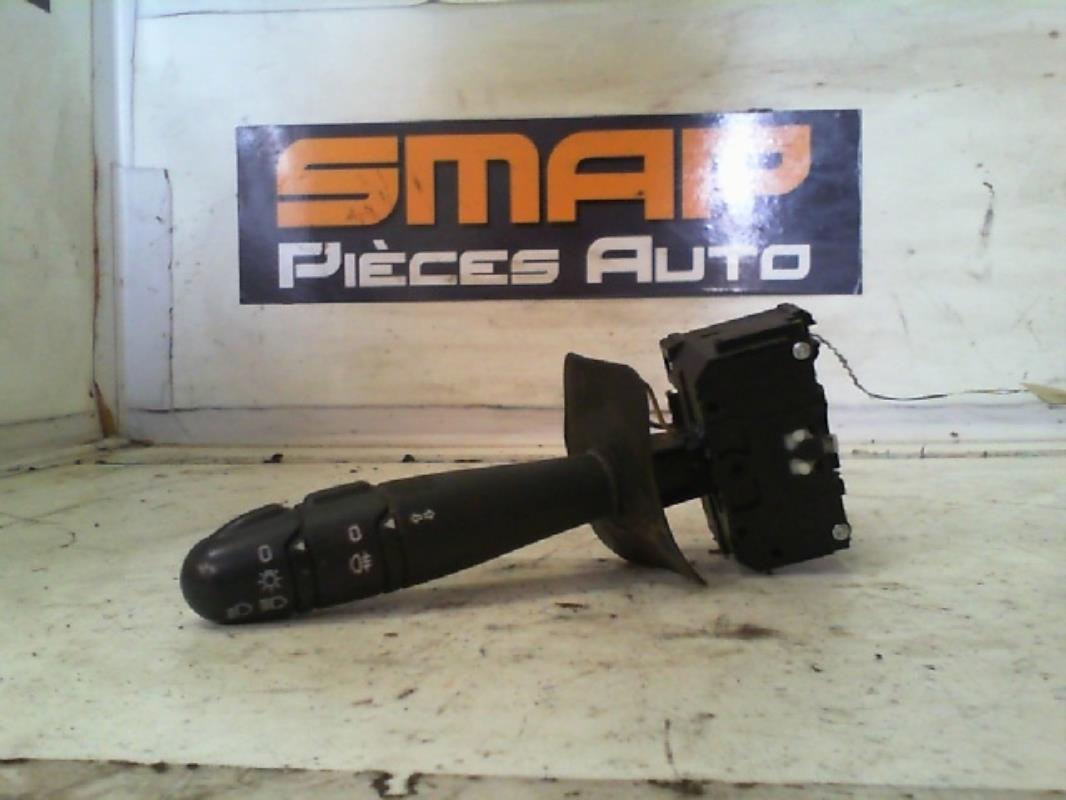 Commodo phare RENAULT CLIO 2 PHASE 2 Essence - 1