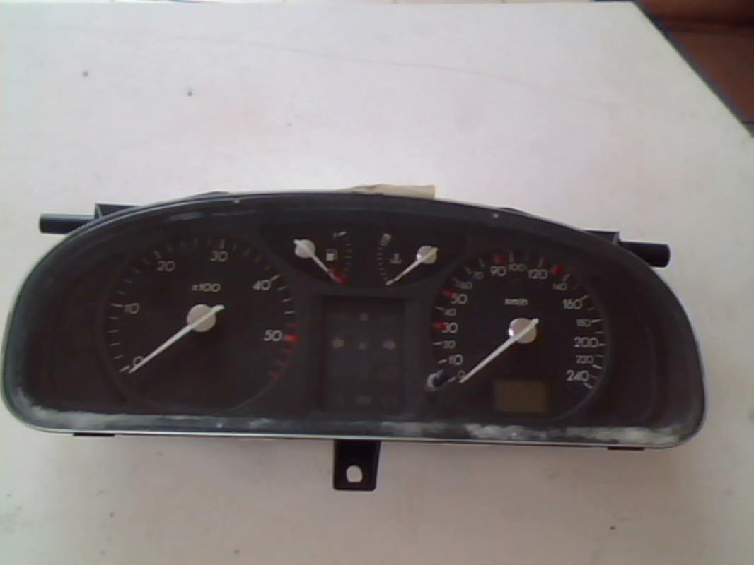 Compteur RENAULT LAGUNA 2 PHASE 1 Diesel - 1
