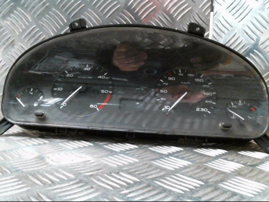 Compteur PEUGEOT 406 PHASE 2 Diesel - 1