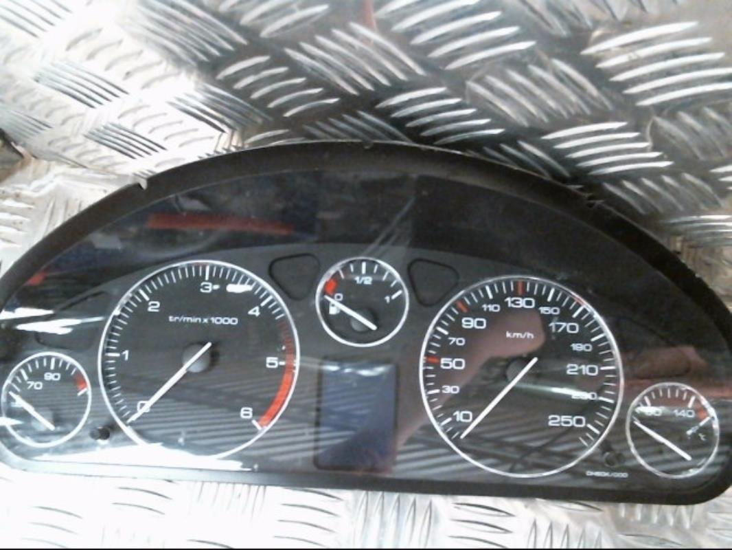 Compteur PEUGEOT 407 PHASE 1 Diesel - 1