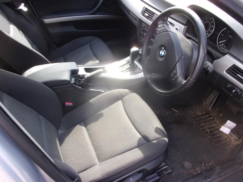 Image Reservoir - BMW SERIE 3 E90