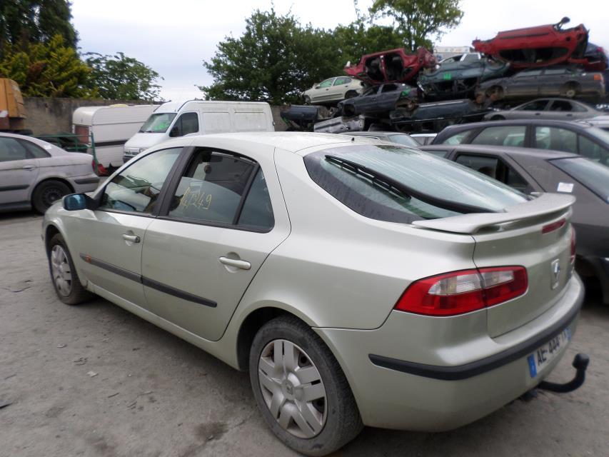 Image Feu arriere principal droit (feux) - RENAULT LAGUNA 2