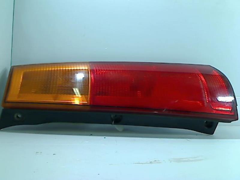Image Feu arriere principal droit (feux) - HONDA CR-V 1