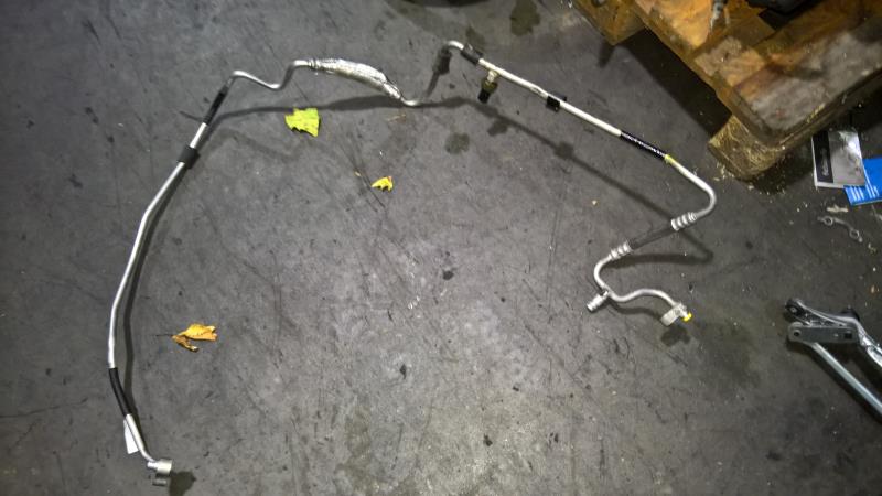 Tuyau de climatisation BMW SERIE 3 E91 TOURING PHASE 1 BREAK Diesel - 1