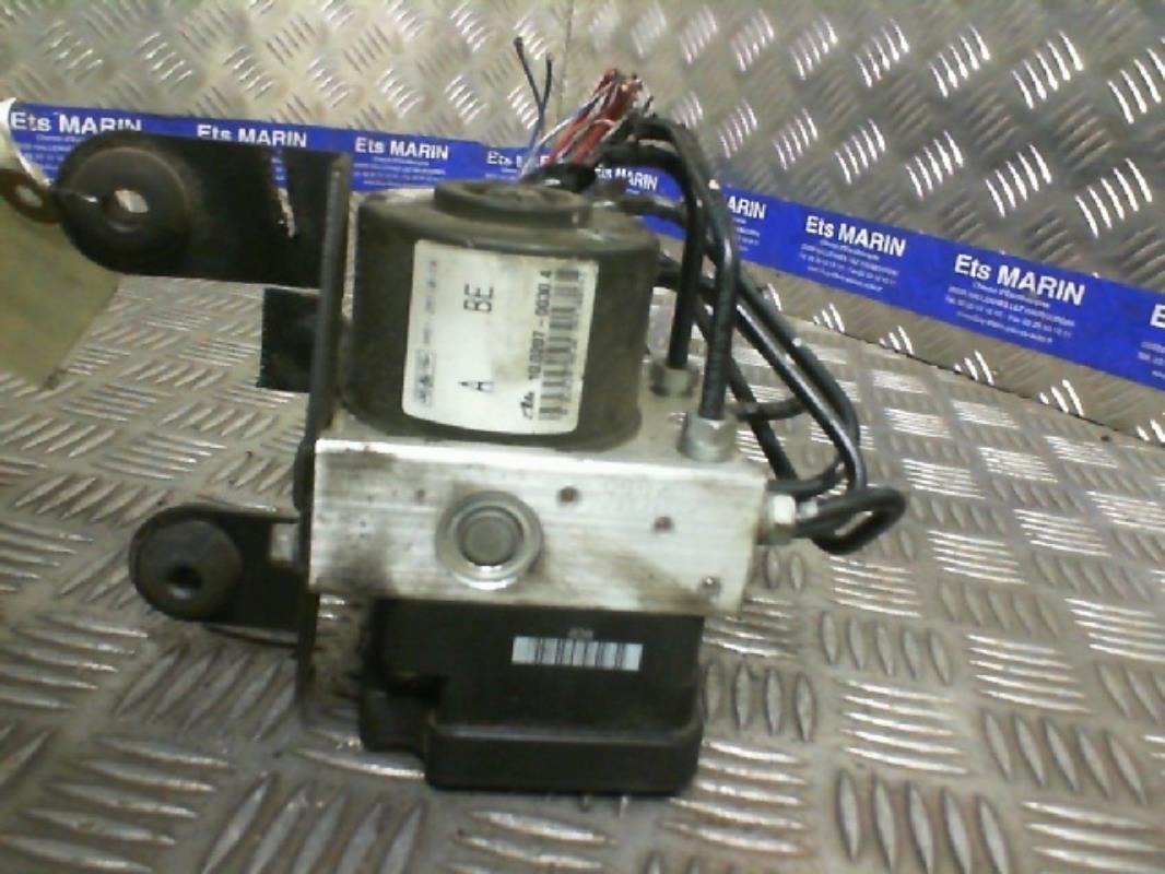 Bloc ABS (freins anti-blocage) FORD FOCUS 2 PHASE 1 Diesel - 1