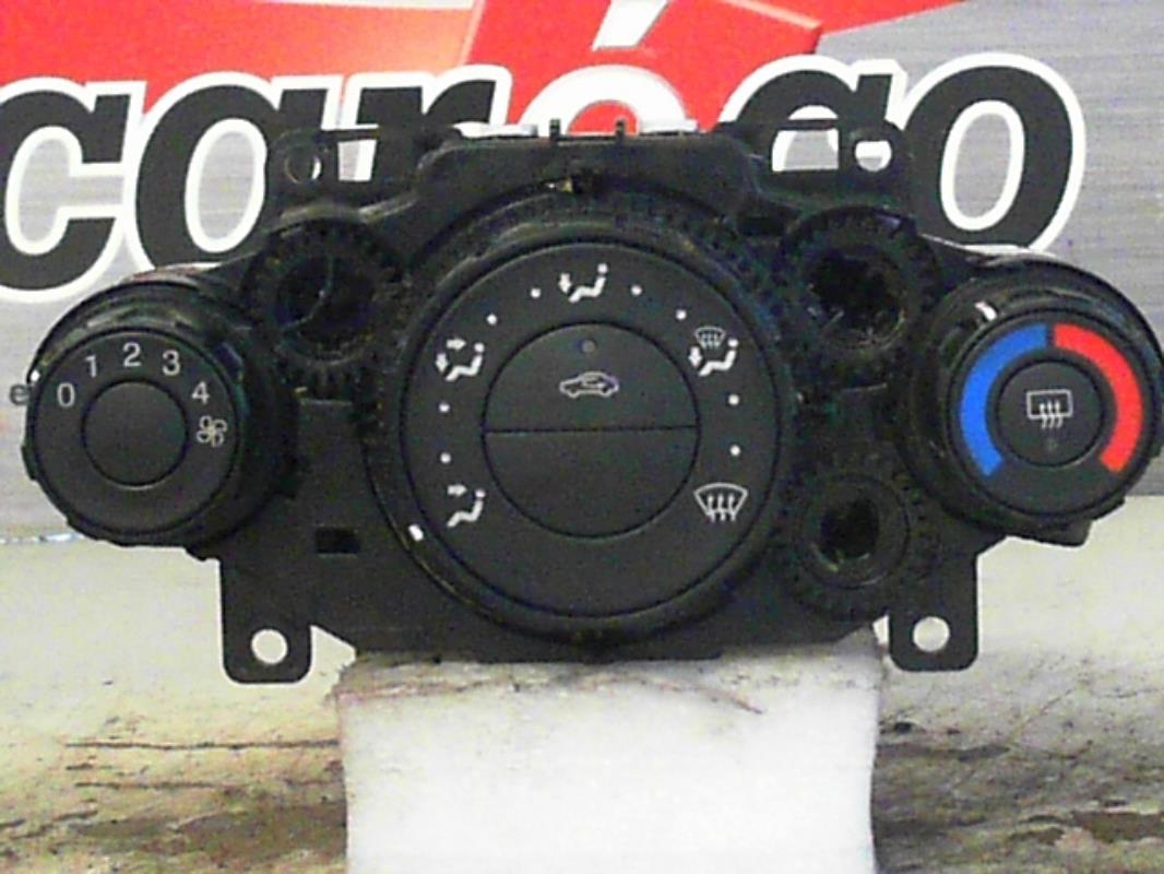Commande chauffage FORD FIESTA 6 PHASE 1 Diesel - 1