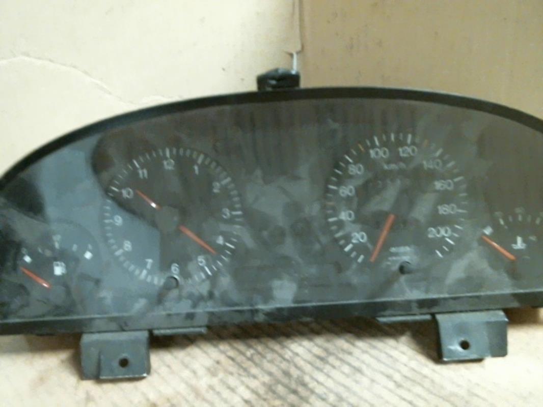 Compteur PEUGEOT 405 Diesel - 1