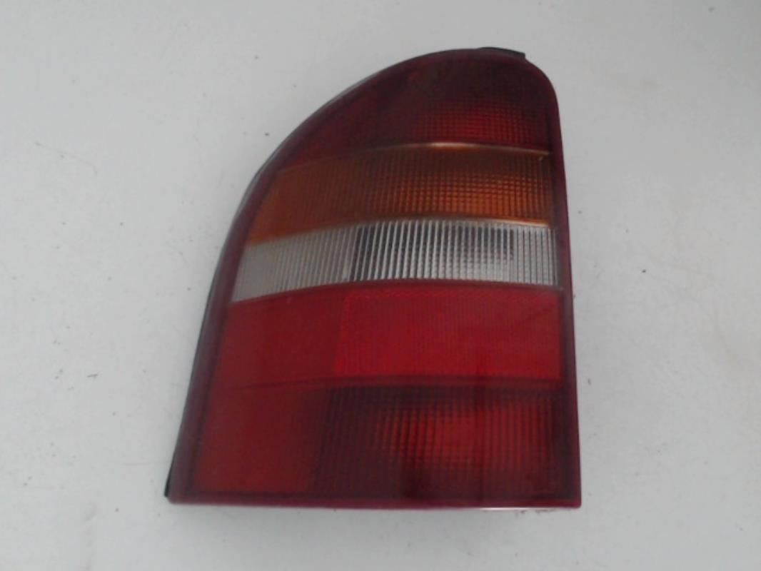 Fanale posteriore principale sinistro (luci) FORD MONDEO 1 PHASE 1 BREAK Diésel - 1