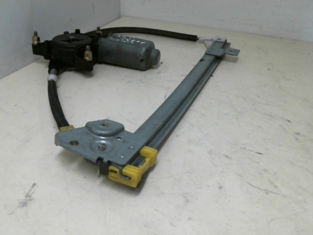 Alzacristalli elettrico posteriore destro RENAULT SCENIC 1 PHASE 1 Gasolina - 1