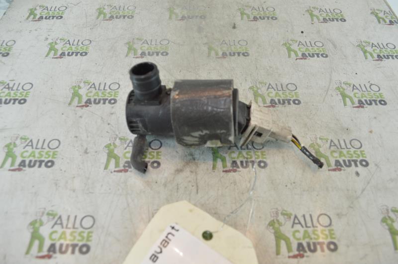 Pompa lavacristalli anteriore FORD FOCUS 1 Diésel - 1
