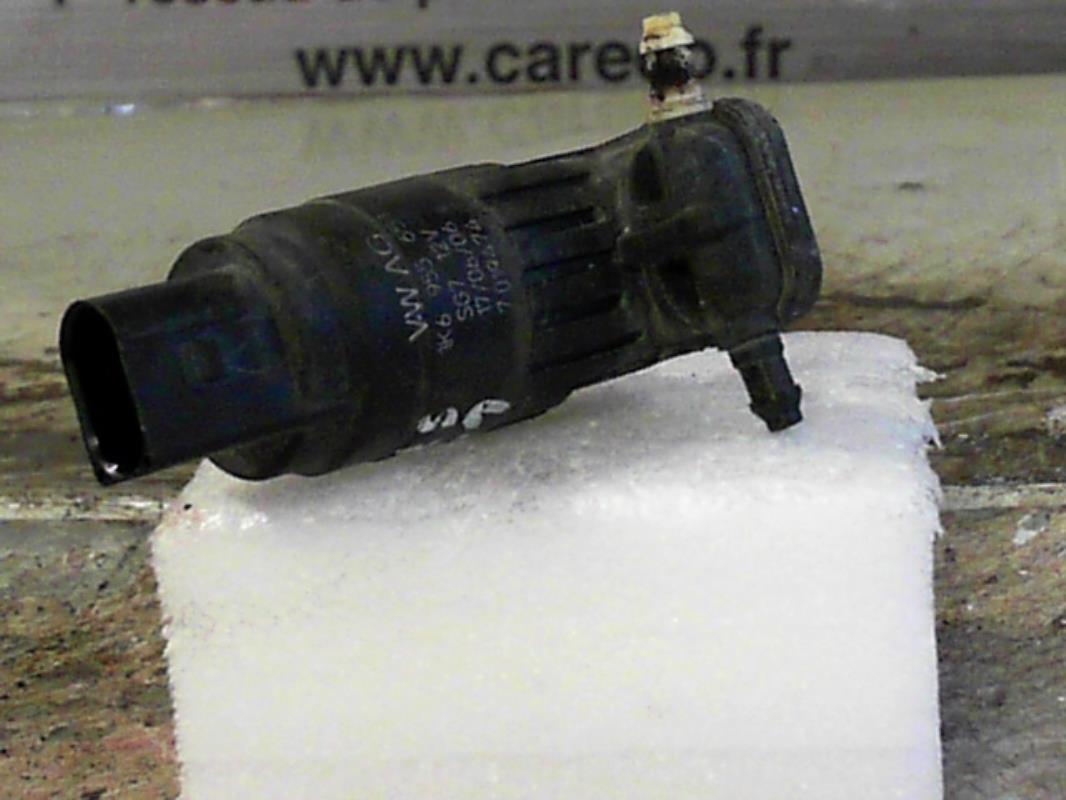 Pompe lave glace avant VOLKSWAGEN GOLF 5 Diesel - 1
