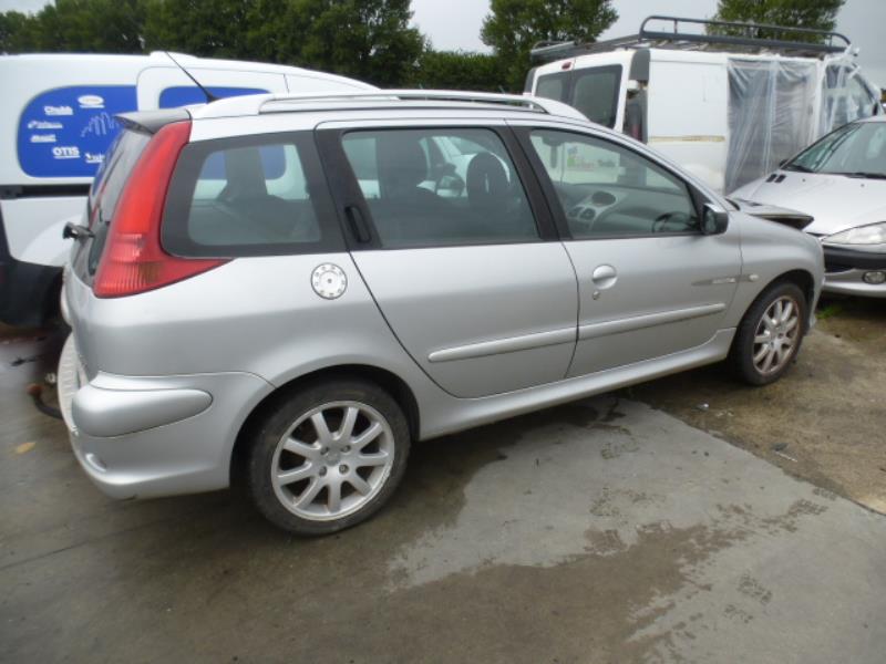 Image Feu arriere principal gauche (feux) - PEUGEOT 206