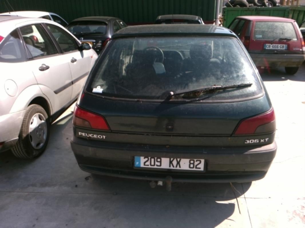 Image Leve vitre electrique avant droit - PEUGEOT 306