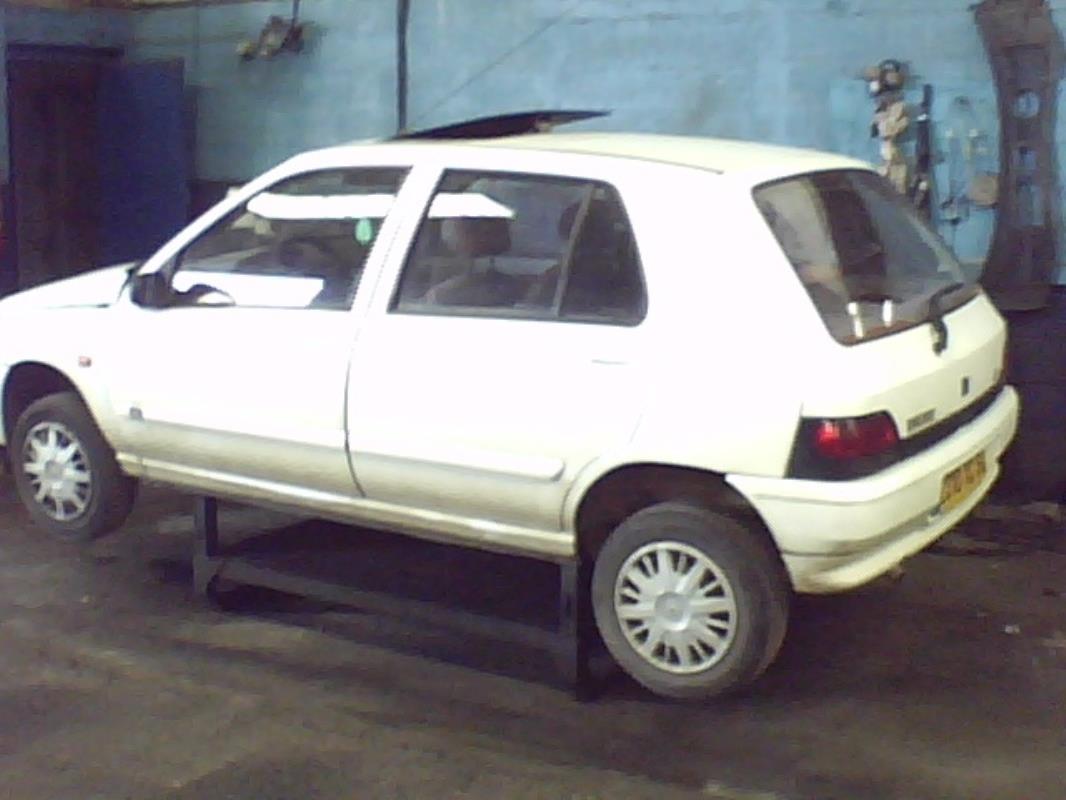 Capot RENAULT CLIO 1 PHASE 1 Essence - 1