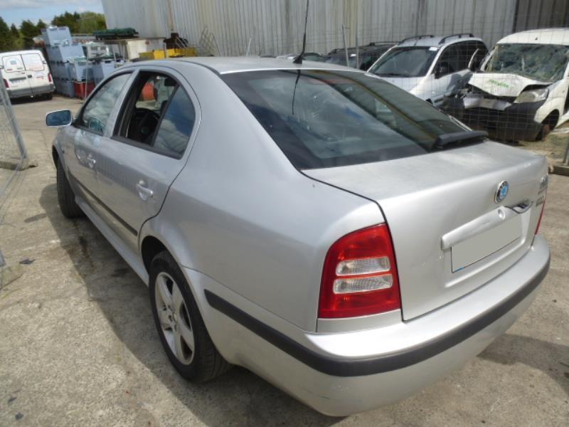 Image Retroviseur droit - SKODA OCTAVIA 1