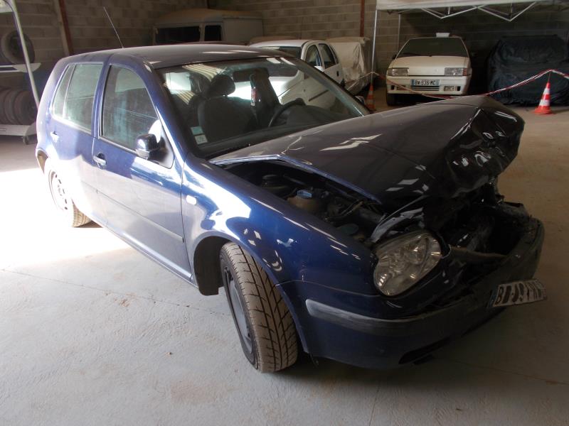 Maniglia portiera posteriore destra VOLKSWAGEN GOLF 4 Diésel - 1
