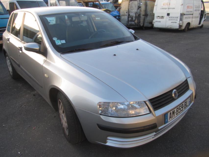 Moteur FIAT STILO Diesel - 1