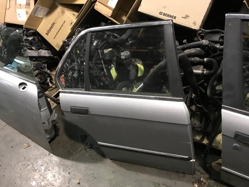 Vetro posteriore destro BMW SERIE 3 E30 Gasolina - 1
