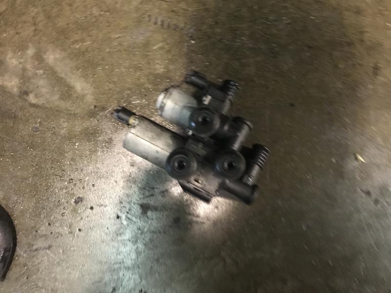 Robinet de chauffage BMW SERIE 5 E60 PHASE 2 Diesel - 1