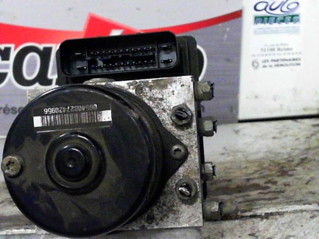 Bloc ABS (freins anti-blocage) OPEL ASTRA H PHASE 1 Diesel - 1