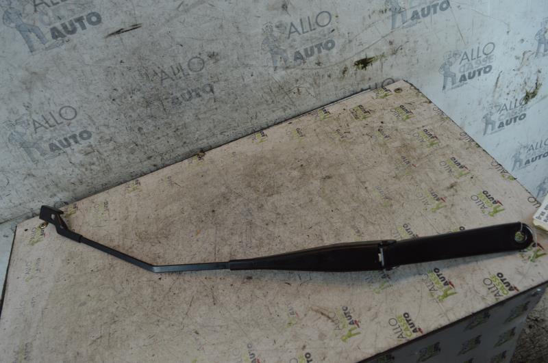 Braccio tergicristallo anteriore destro FORD FIESTA 6 PHASE 2 Diésel - 1