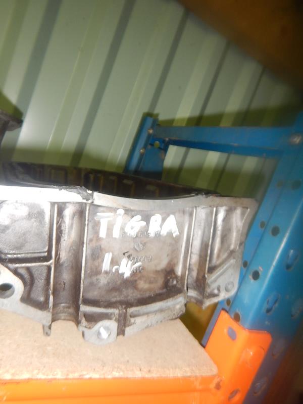 Carter inferieur OPEL TIGRA 1 Essence - 1