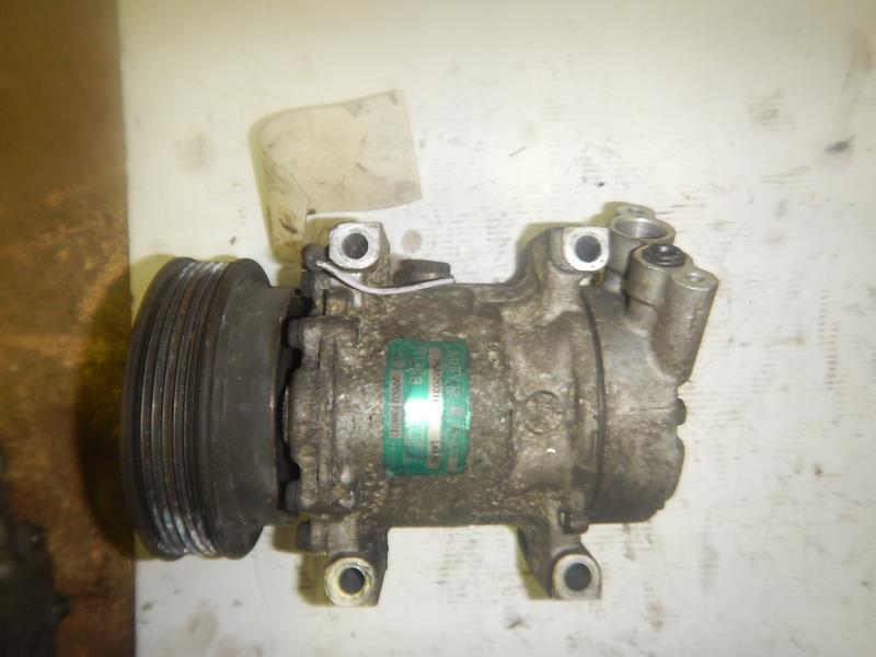 Compresseur clim RENAULT CLIO 2  - 1