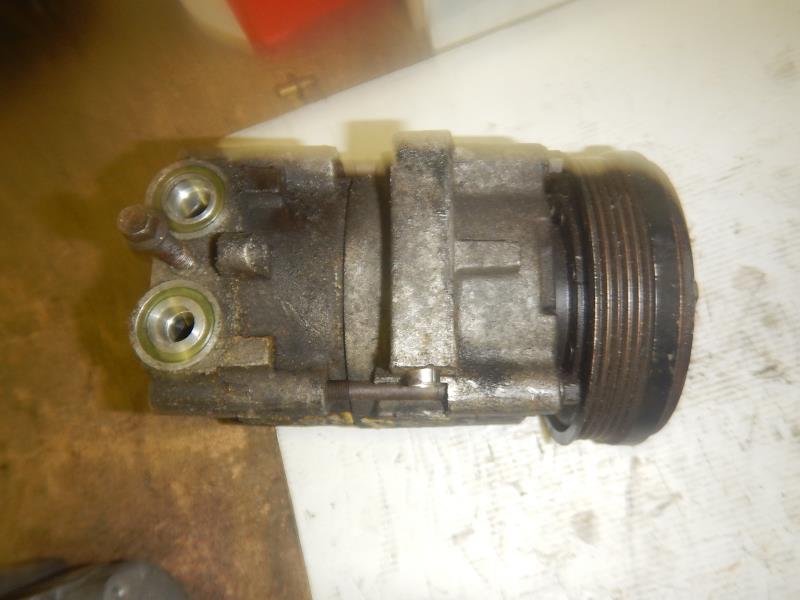 Compresseur clim FORD MONDEO 1993  - 1