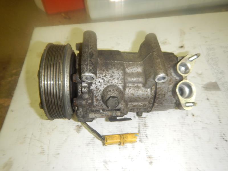 Compresseur clim PEUGEOT 206 Diesel - 1