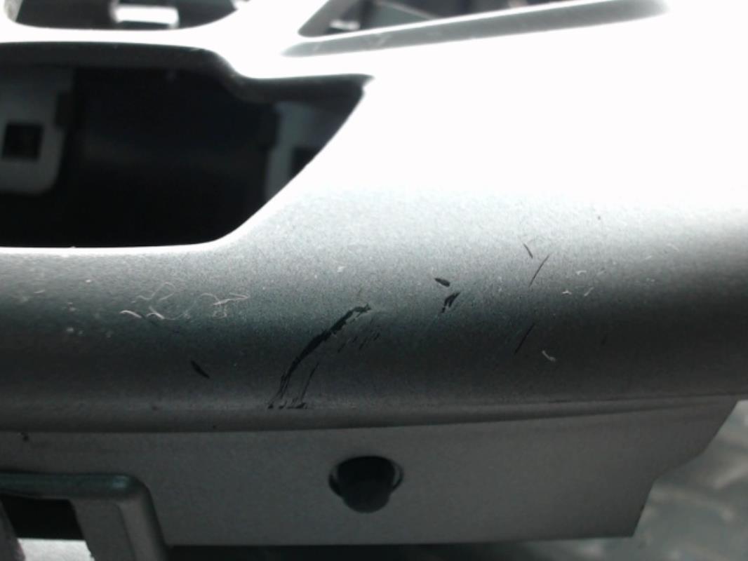 Consolle centrale (interno in plastica) FORD FIESTA 6 PHASE 1 Gasolina - 1
