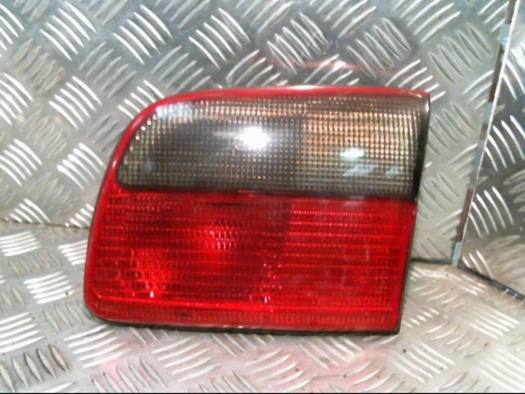Gruppo ottico posteriore secondario destro (luci) OPEL OMEGA B PHASE 1 BREAK Diésel - 1