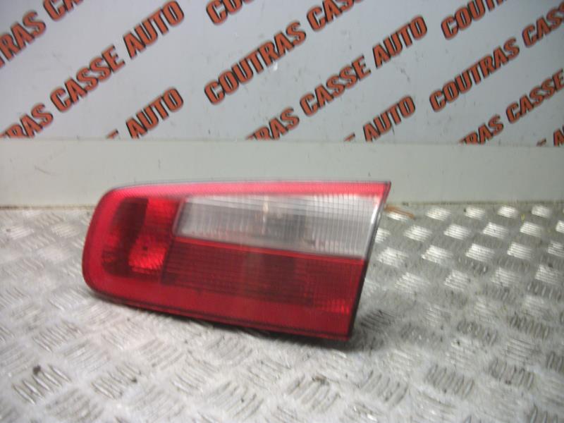 Feu arriere secondaire droit (feux) RENAULT LAGUNA 2 PHASE 1 Diesel - 1
