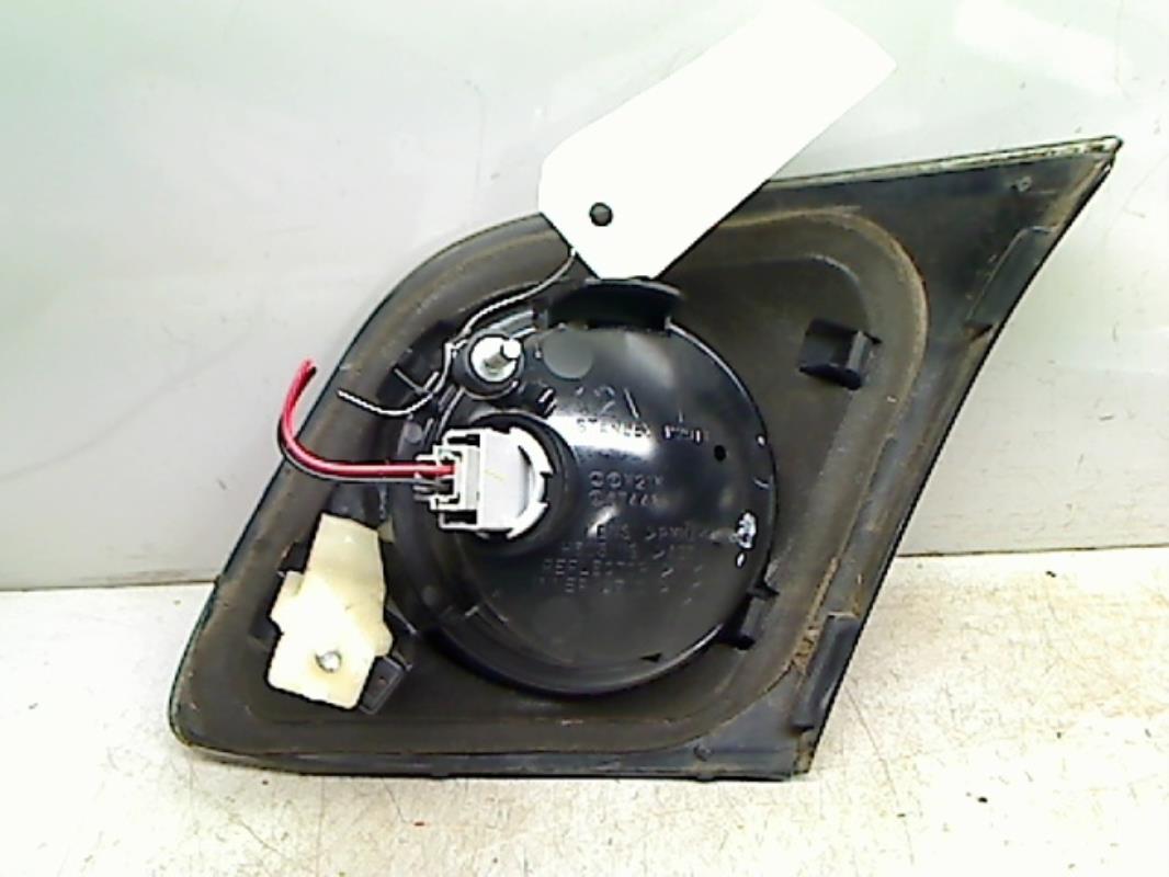 Feu arriere secondaire gauche (feux) MAZDA 3 1 PHASE 2 Diesel - 1