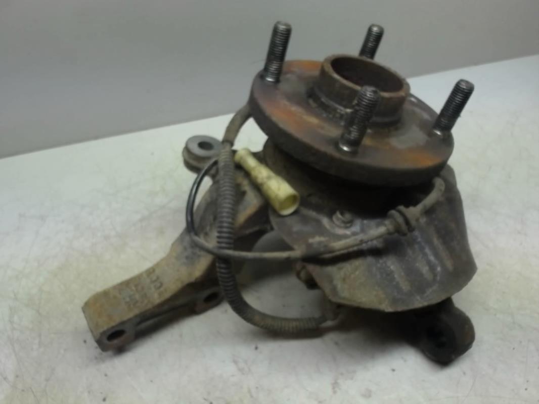 Fusee avant droit CHEVROLET NUBIRA BREAK Diesel - 1