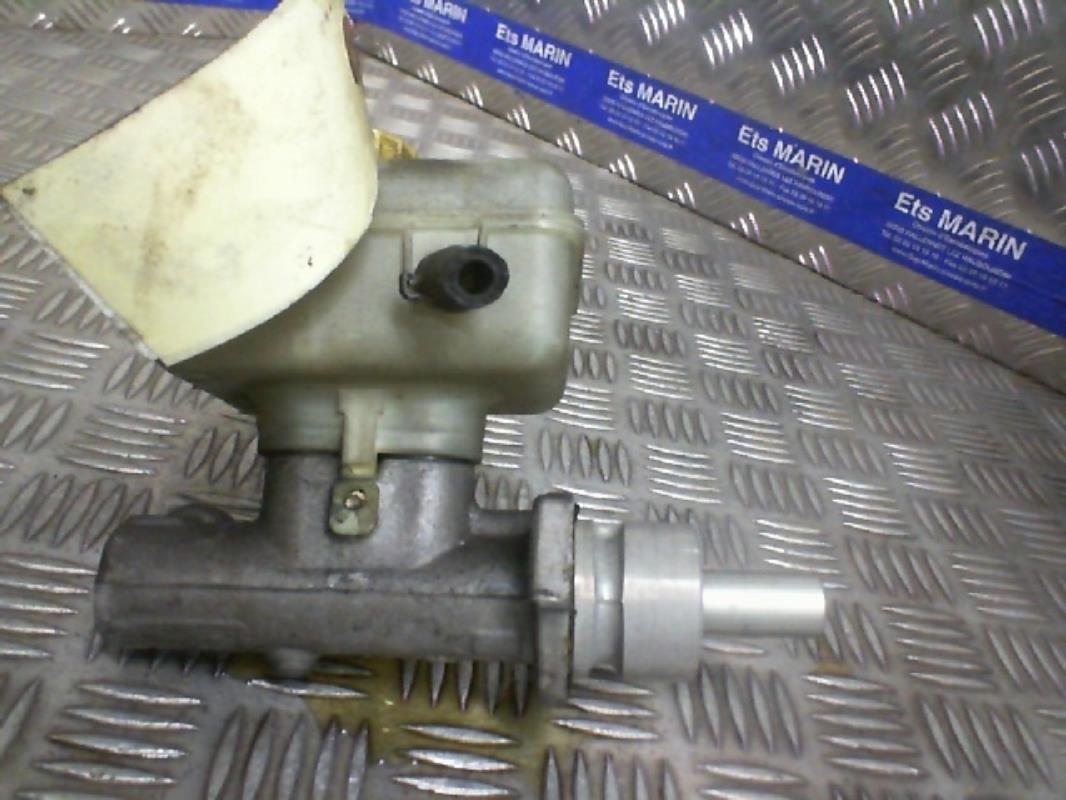 Cilindro maestro (freno) VOLKSWAGEN GOLF 4 Gasolina - 1