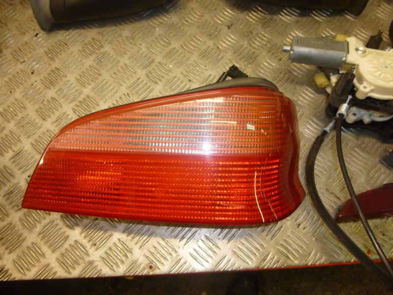 Fanale posteriore principale destro (luci) PEUGEOT 106 PHASE 2 Gasolina - 1